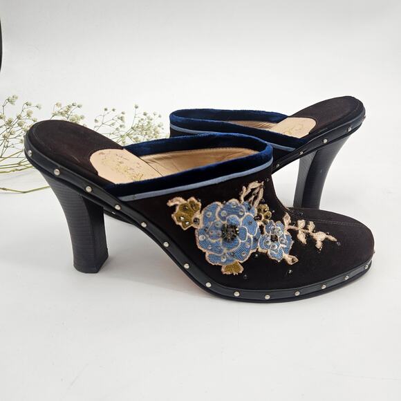 Cole Haan Kyrene Brown Suede Floral Embroidered Y2K Platform Mule Clogs - Size 9 - Picture 2 of 9
